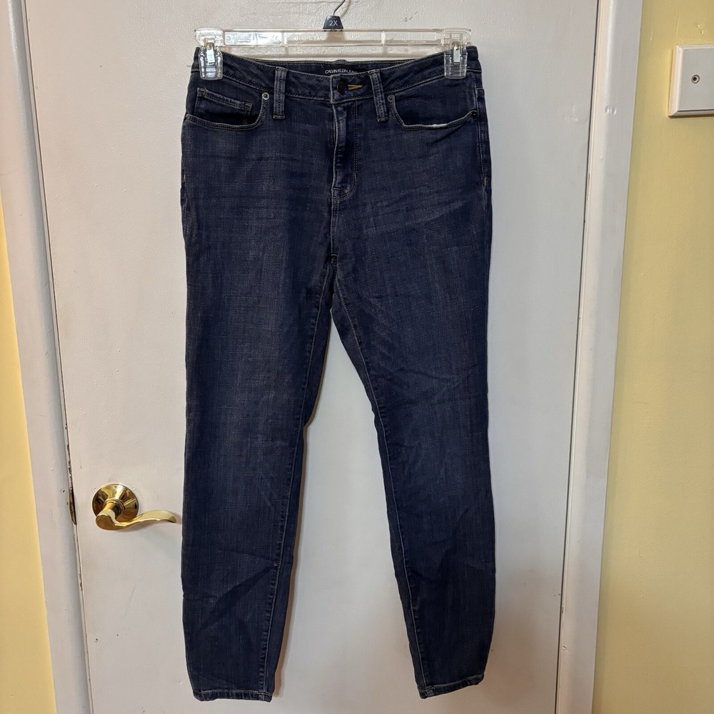 Women's Calvin Klein Dark Wash Straight Leg Jeans Size 6 Actual 30x27